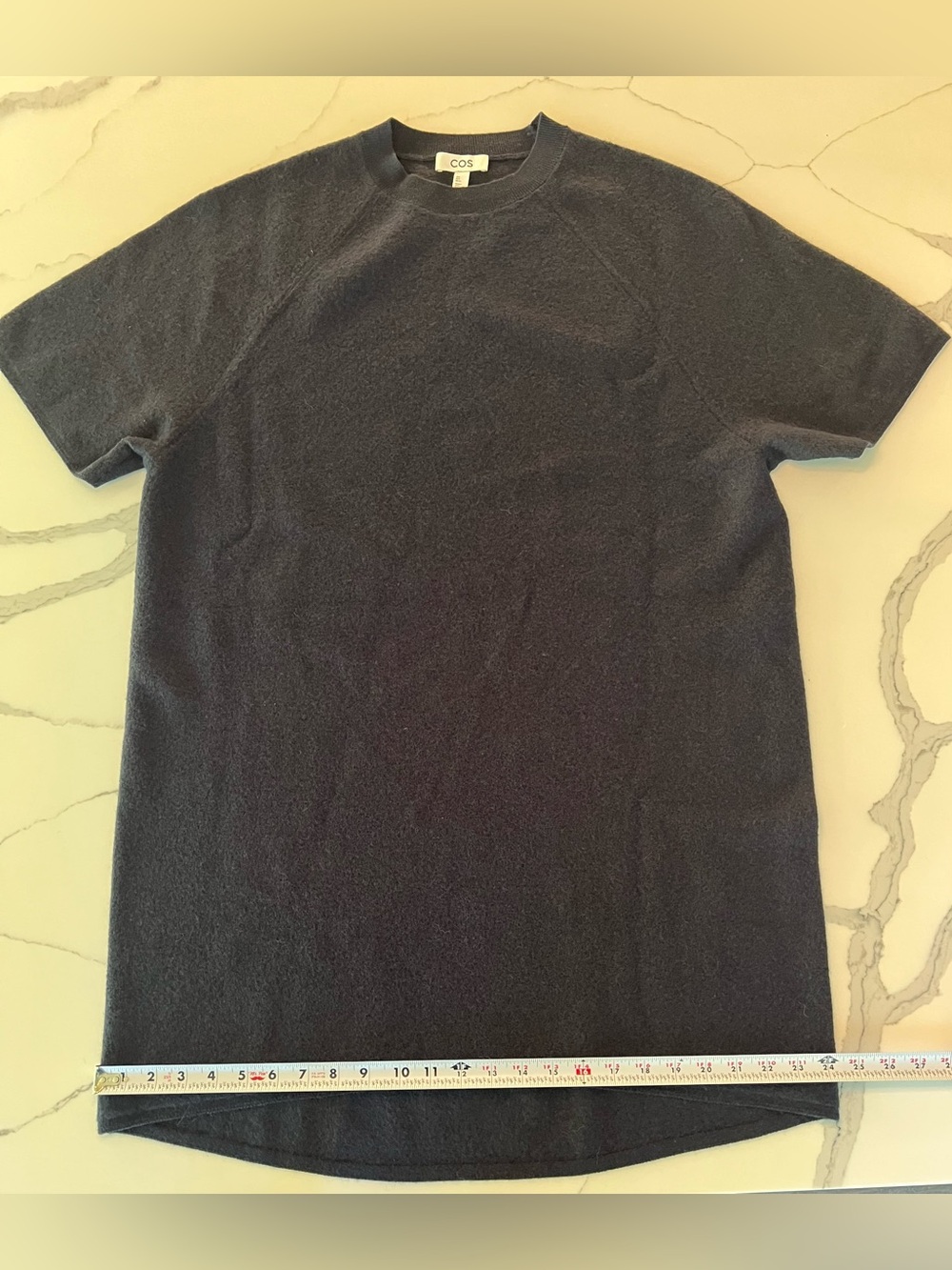 COS Short-Sleeve Crewneck dress black